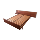 Teak bed