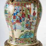 Very important Satsuma porcelain lamp