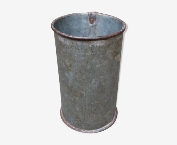 Pot de fleurs de zinc galvanisé vintage mesure de grain