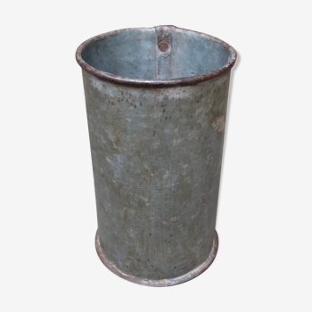 Vintage Galvanised Zinc Flower Pot / Grain Measure