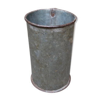 Vintage Galvanised Zinc Flower Pot / Grain Measure