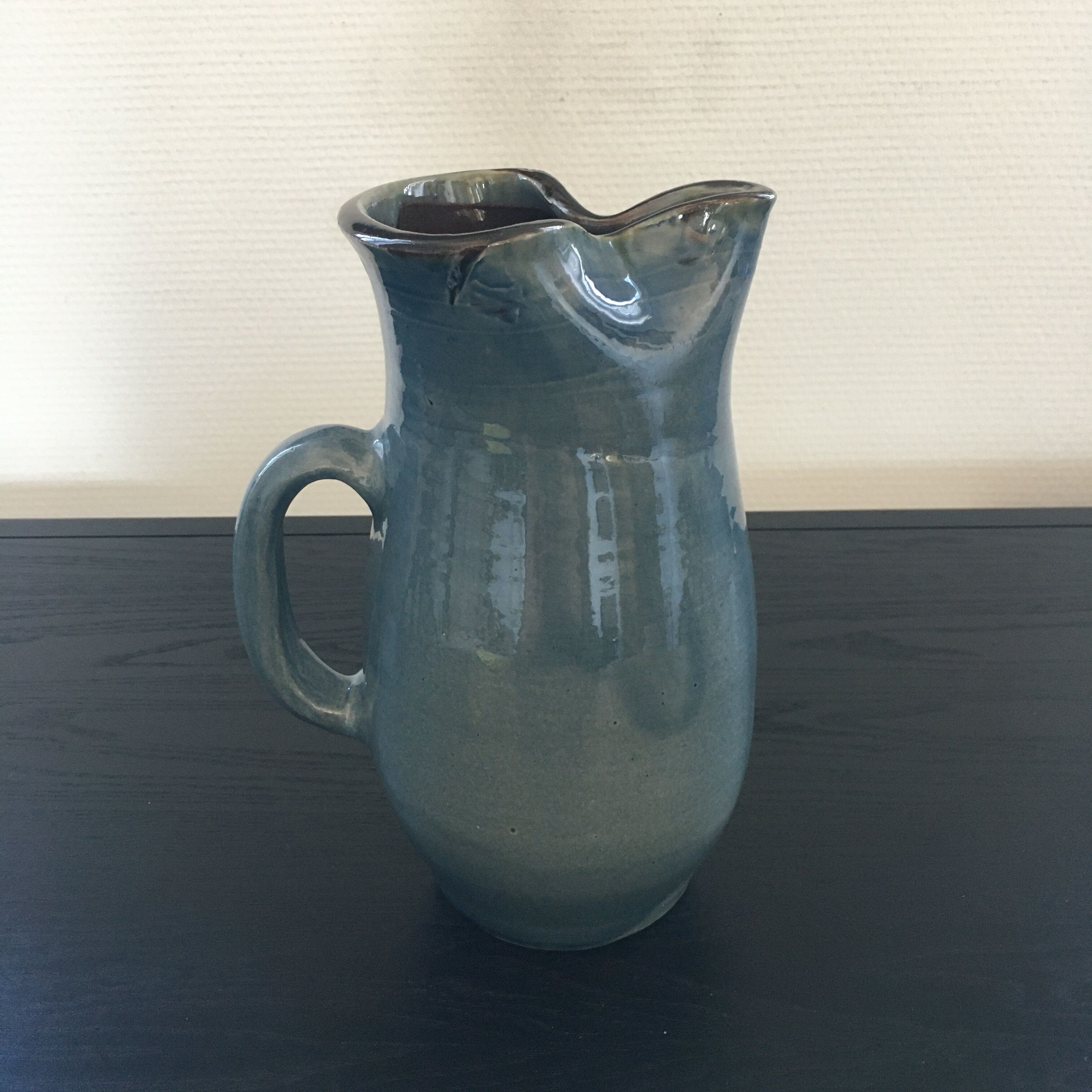 Pitcher gray blue flamed
