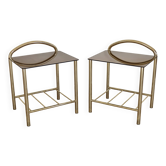 Paire de tables de chevet métal doré et plateau verre miroir