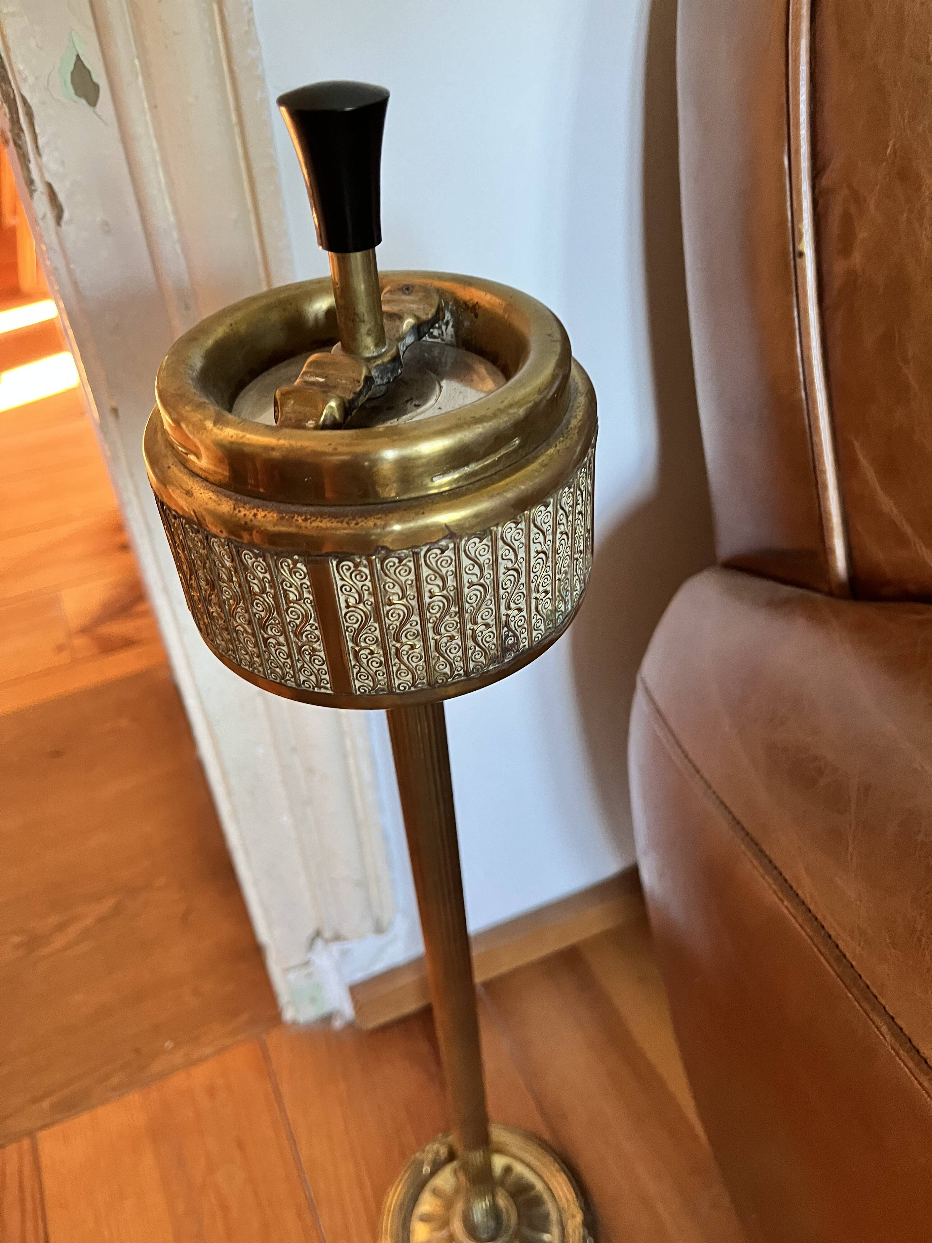 Ashtray roulette ashtray Schleuderascher chiseled brass