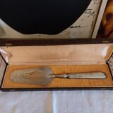 Art Deco Pie Server In silver metal