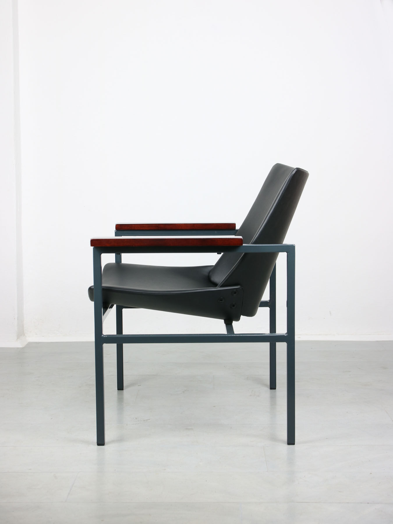 Shell Armchair by Niko Kralj for Stol, 1950s