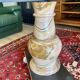 Table basse en onyx forme libre