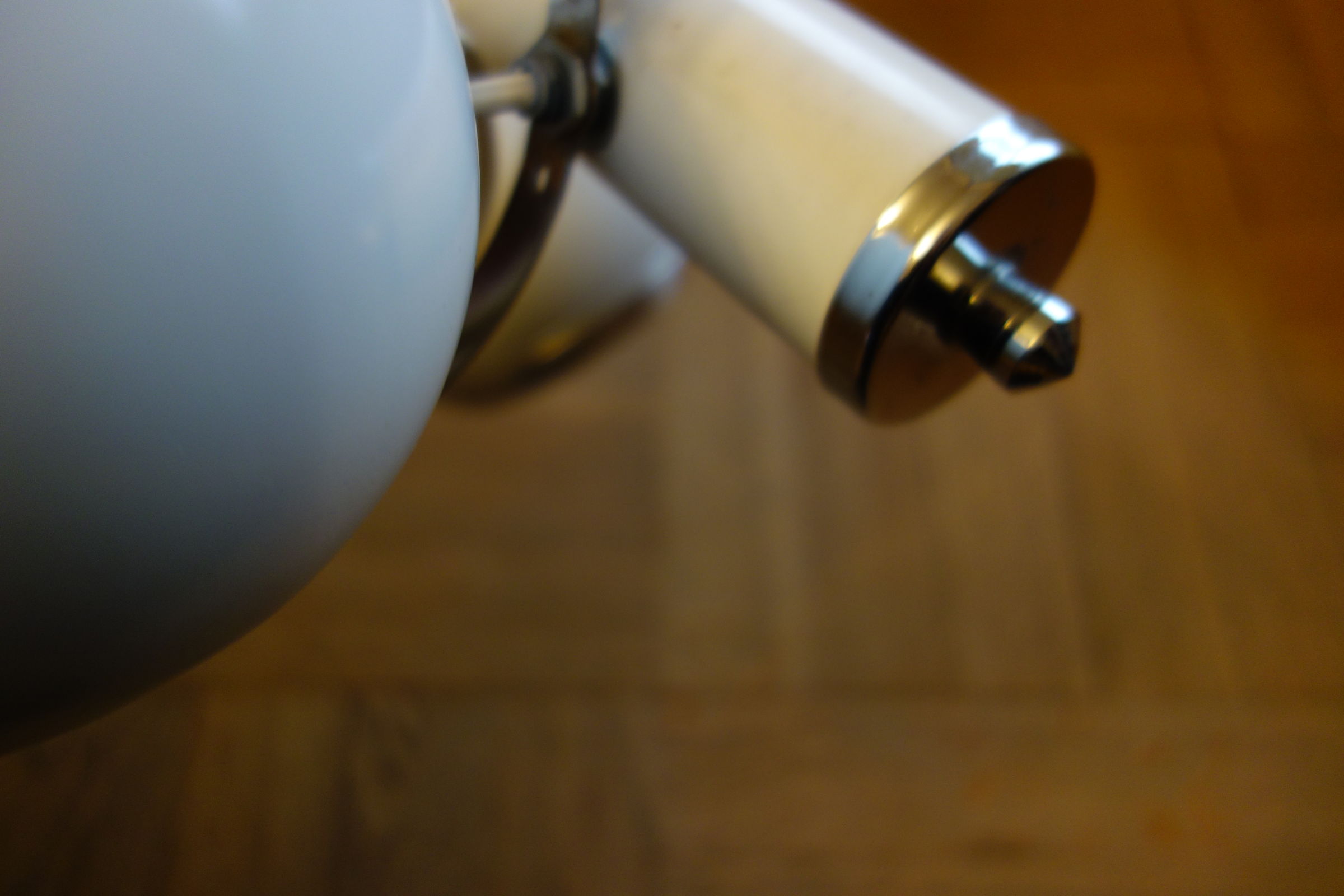 Hanging Aluminor Eyeball 1970 3 balls white