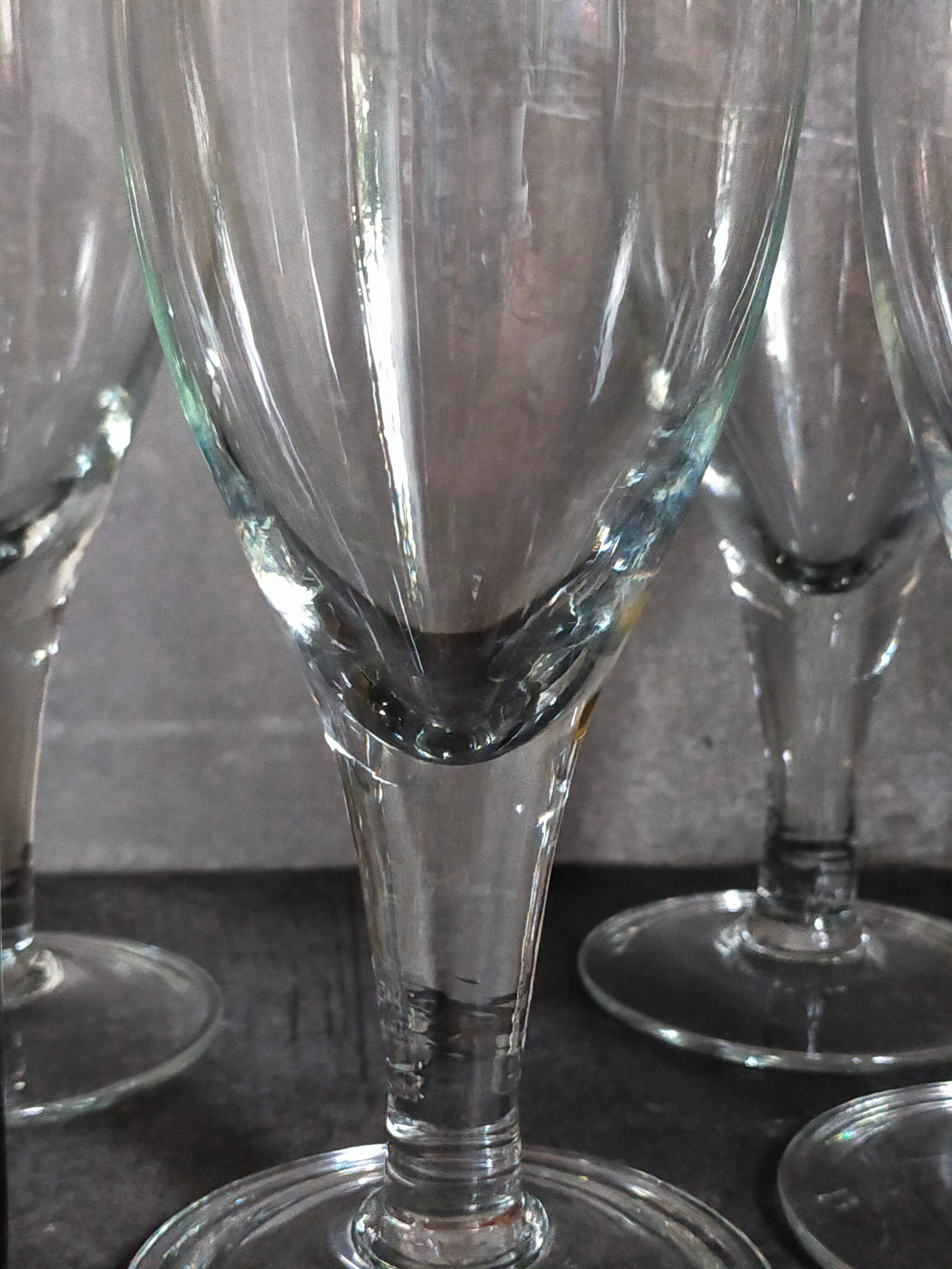 Six XXL blown glass stemmed glasses
