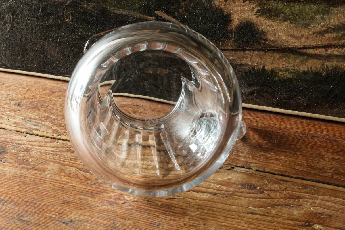 Crystal carafe by Baccarat, Picadilly model.