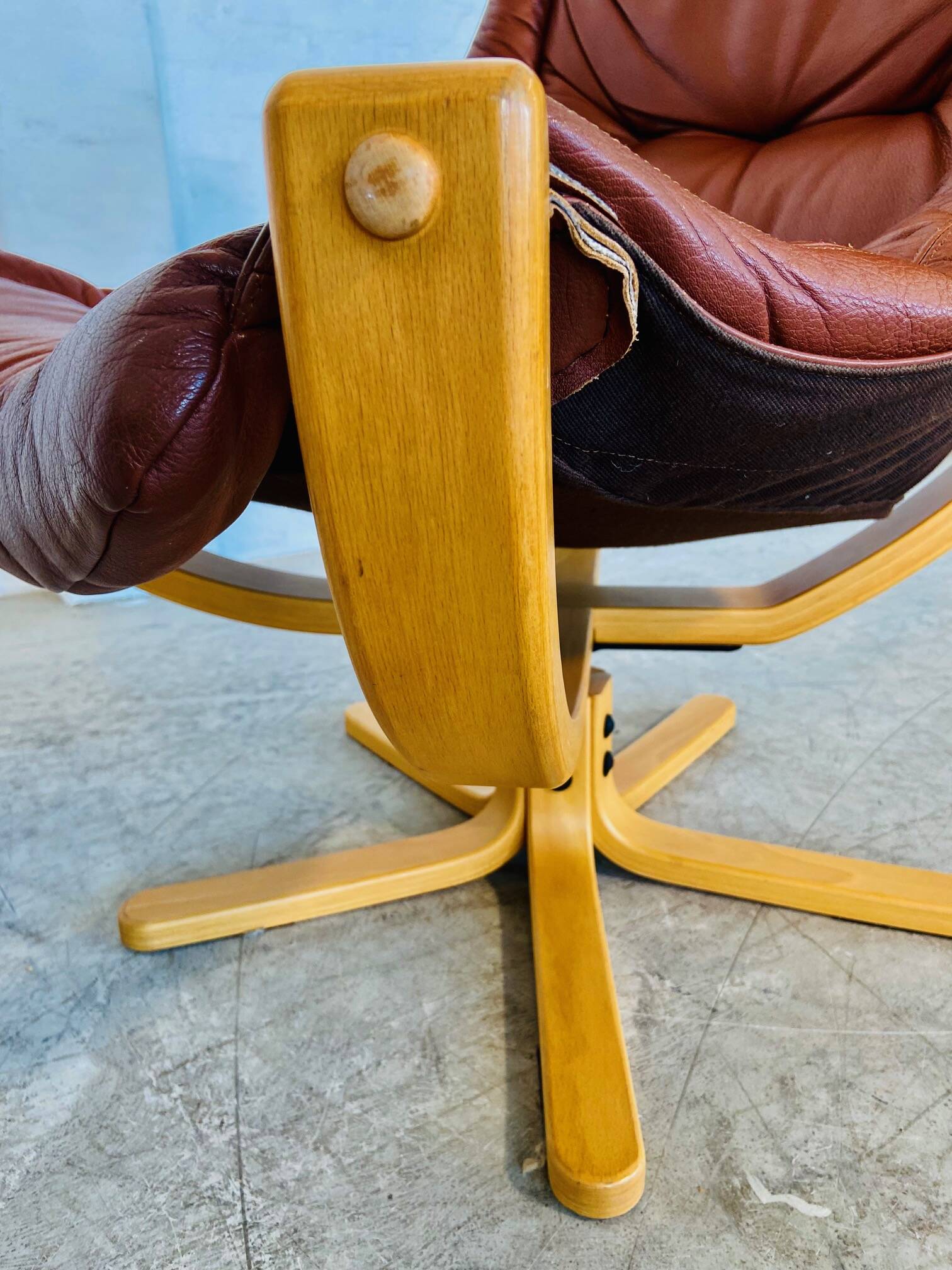 Svend Skippers vintage retro cognac leather swivel chair set 1970s
