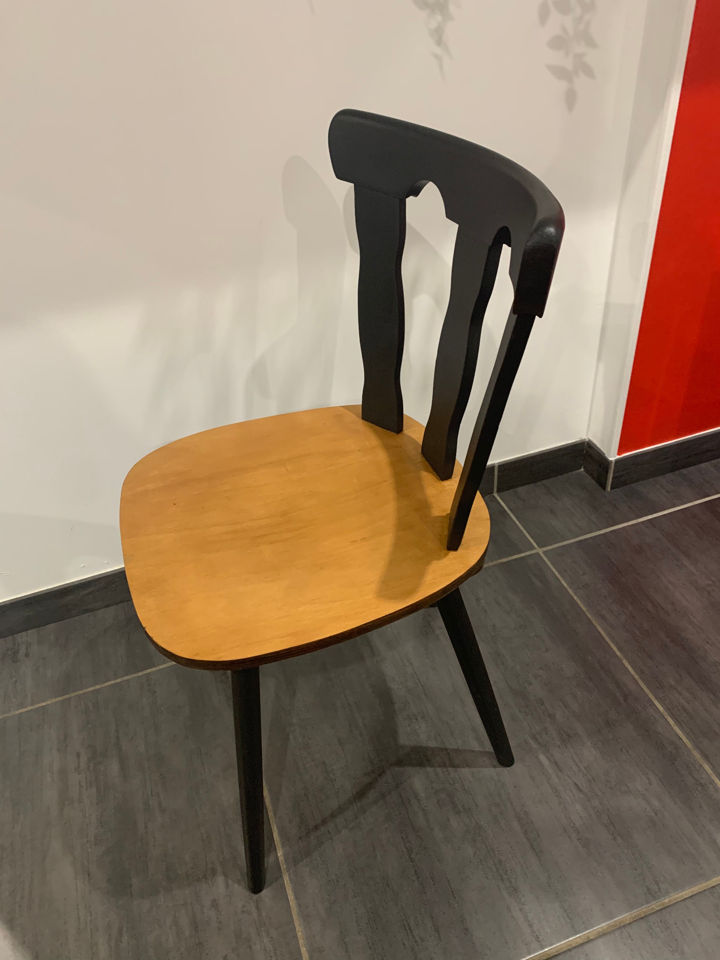 Series of 6 vintage bistro chairs