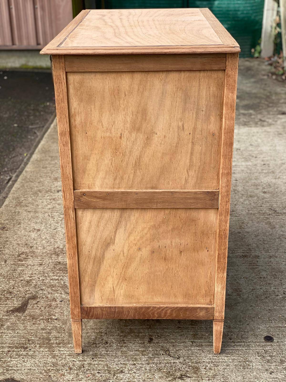 Commode style empire rénovée en chêne brut 4 tiroirs