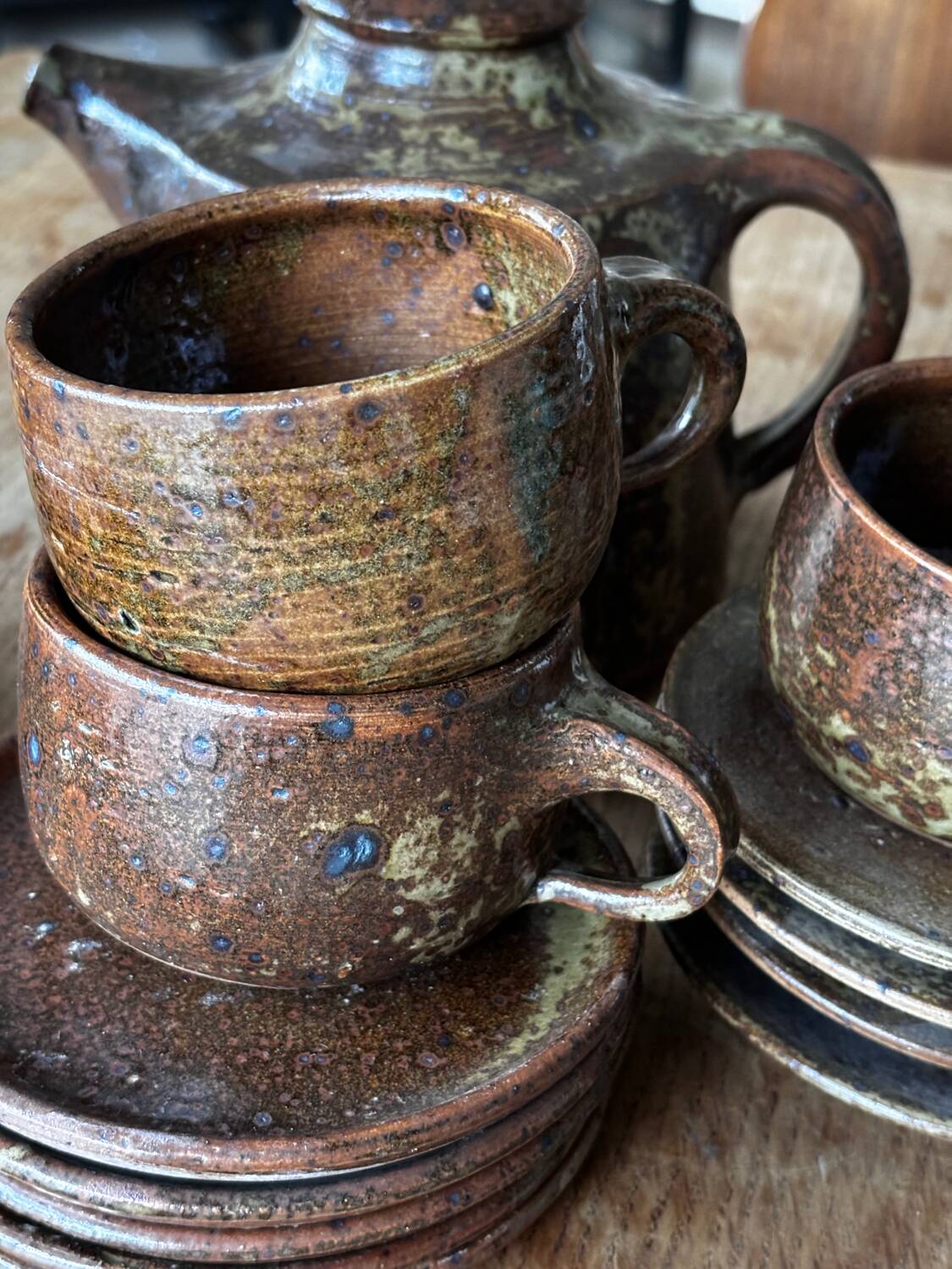 Stoneware tea set