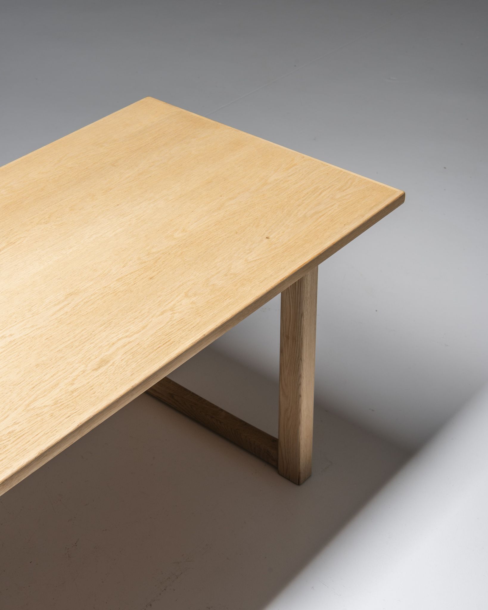 Table basse en chêne, Carl Malmsten, années 1960, Suède