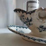 Large sauceboat on ironstone base Gien "Thistles"