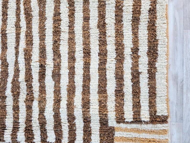 Moroccan handmade rugs, Berber rugs woven from wool, 150/250cm.