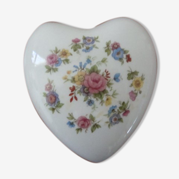 Boite à bijoux Porcelaine anglaise en forme de coeur décorée fleurs