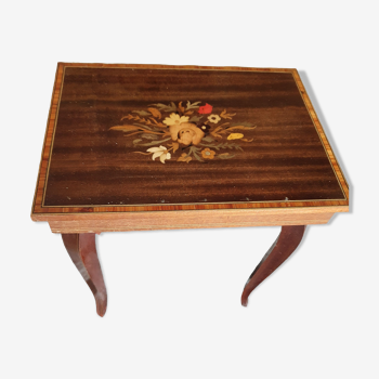 Side table marquetry music box