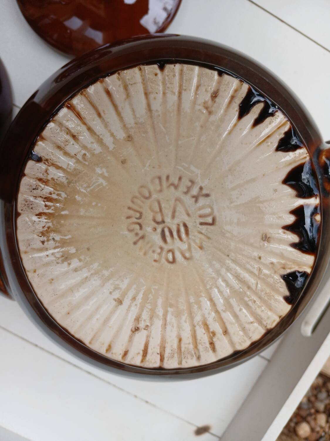 Old coffee maker with filter and 2 lids