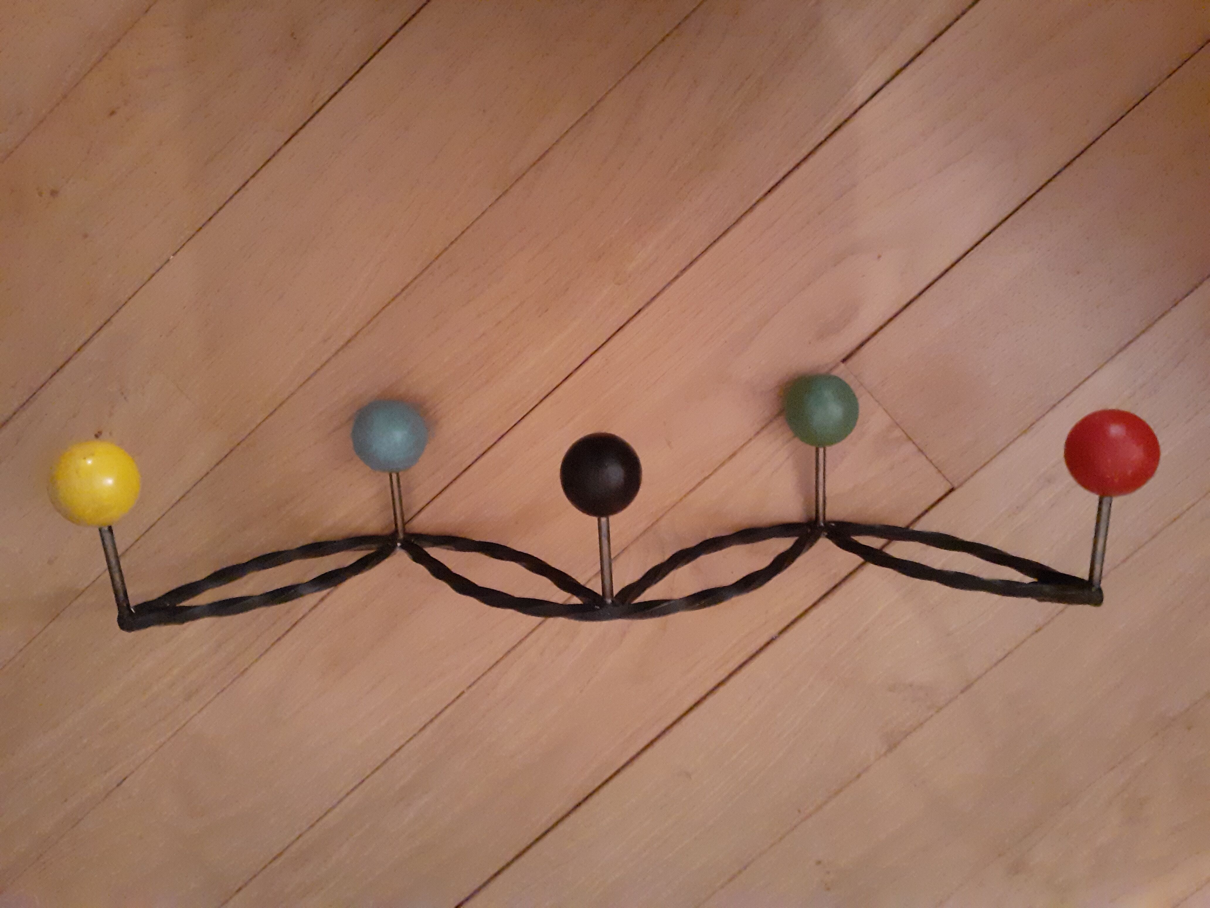 Wrought iron coat rack and wooden balls 5 hooks