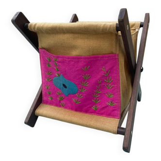 Cotton and wood pocket emptier