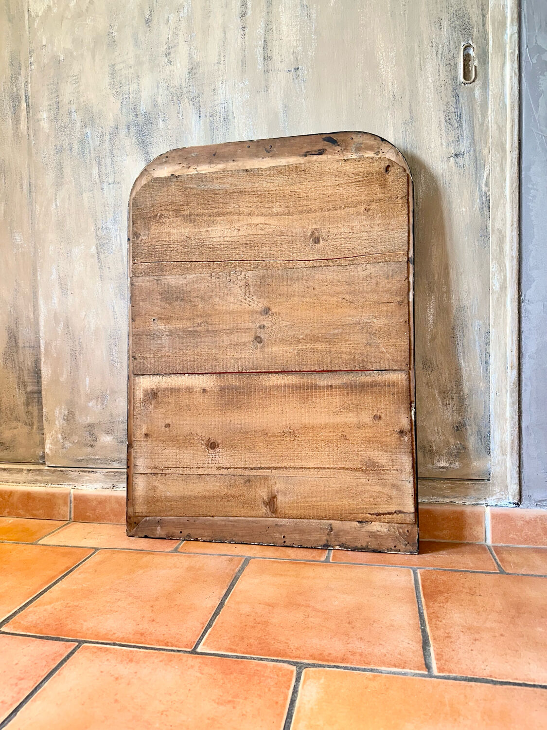 Antique Louis-Philippe mirror, 19th century.