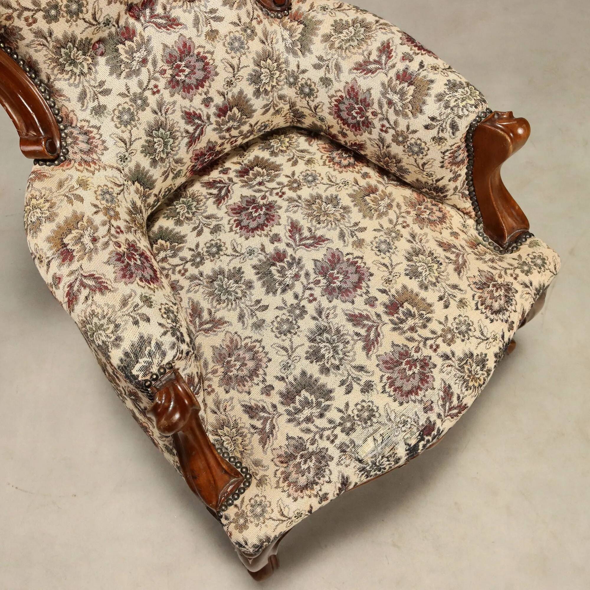 Antique Louis-Philippe bergère armchair in walnut, Italy, 19th century