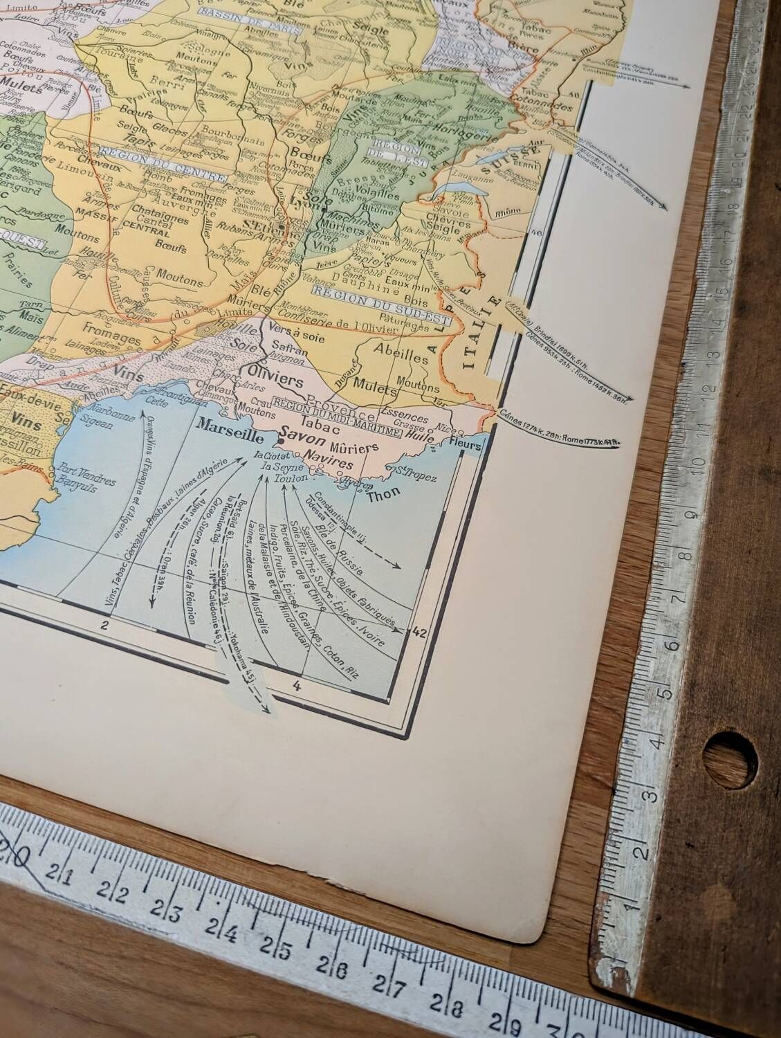 Printed in 1900, map of economic France.