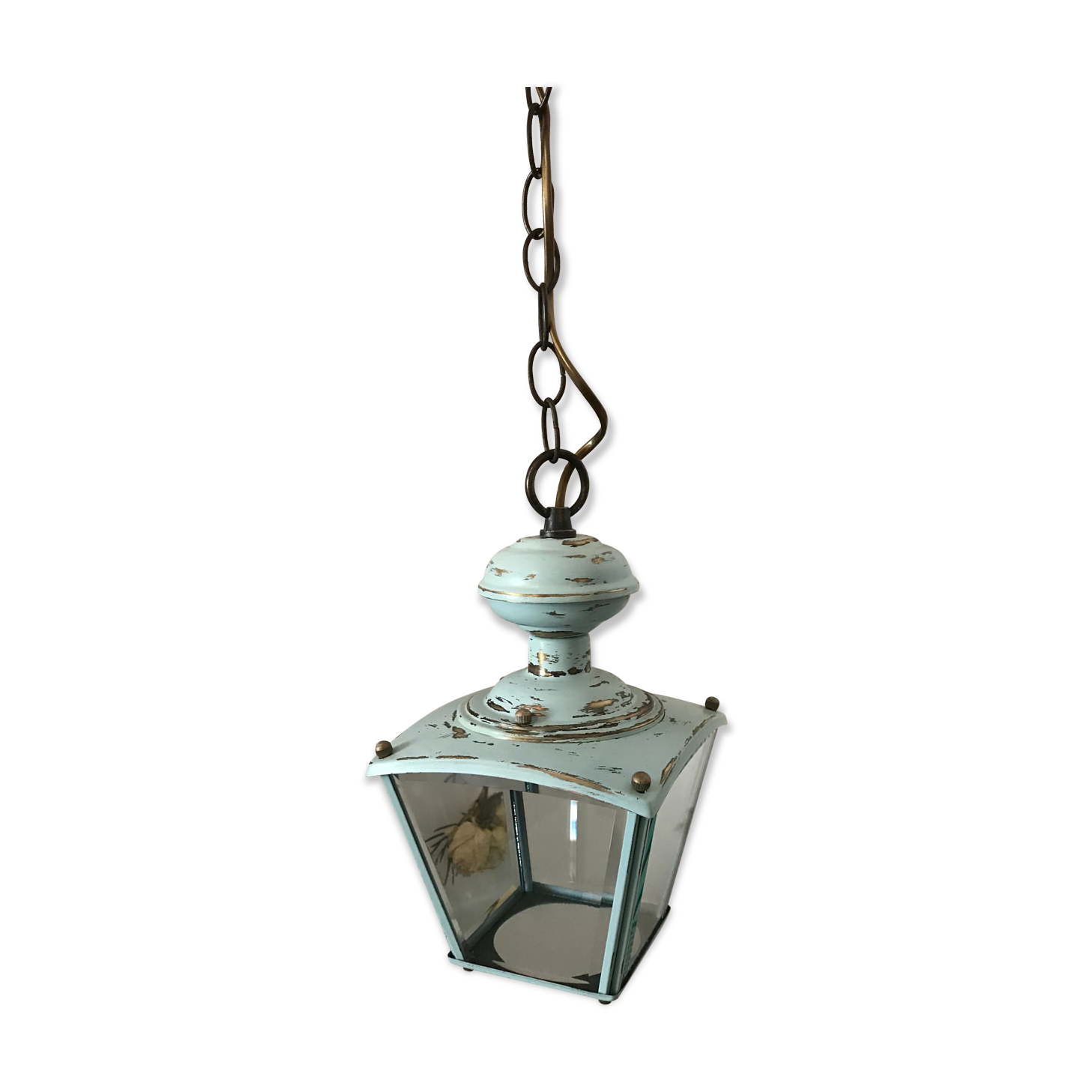 Lantern suspension