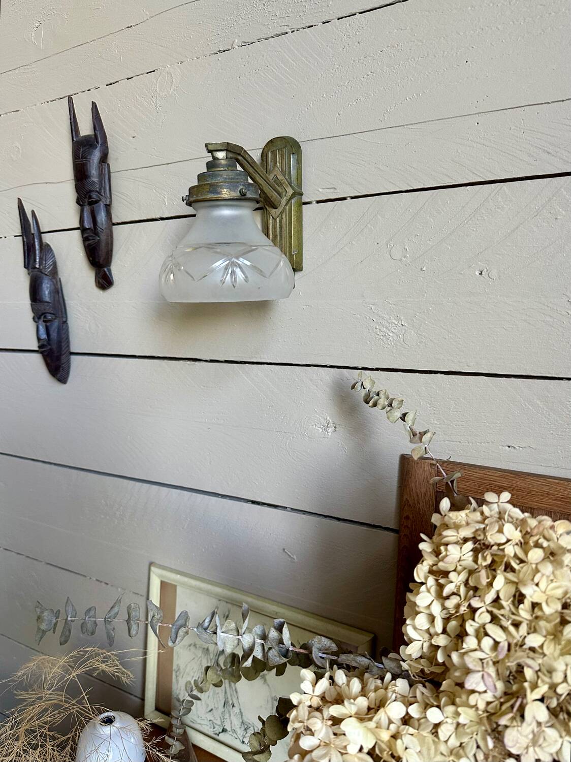 Art Deco wall lamp in metal and glass