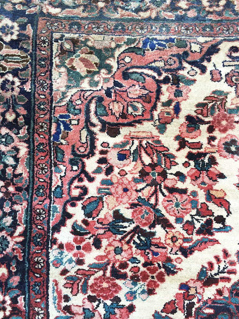Tapis persan 221 x 162 cm