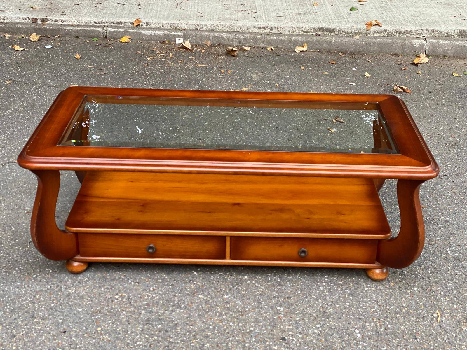 Louis XIV coffee table in solid wood and glass with 2 drawers
