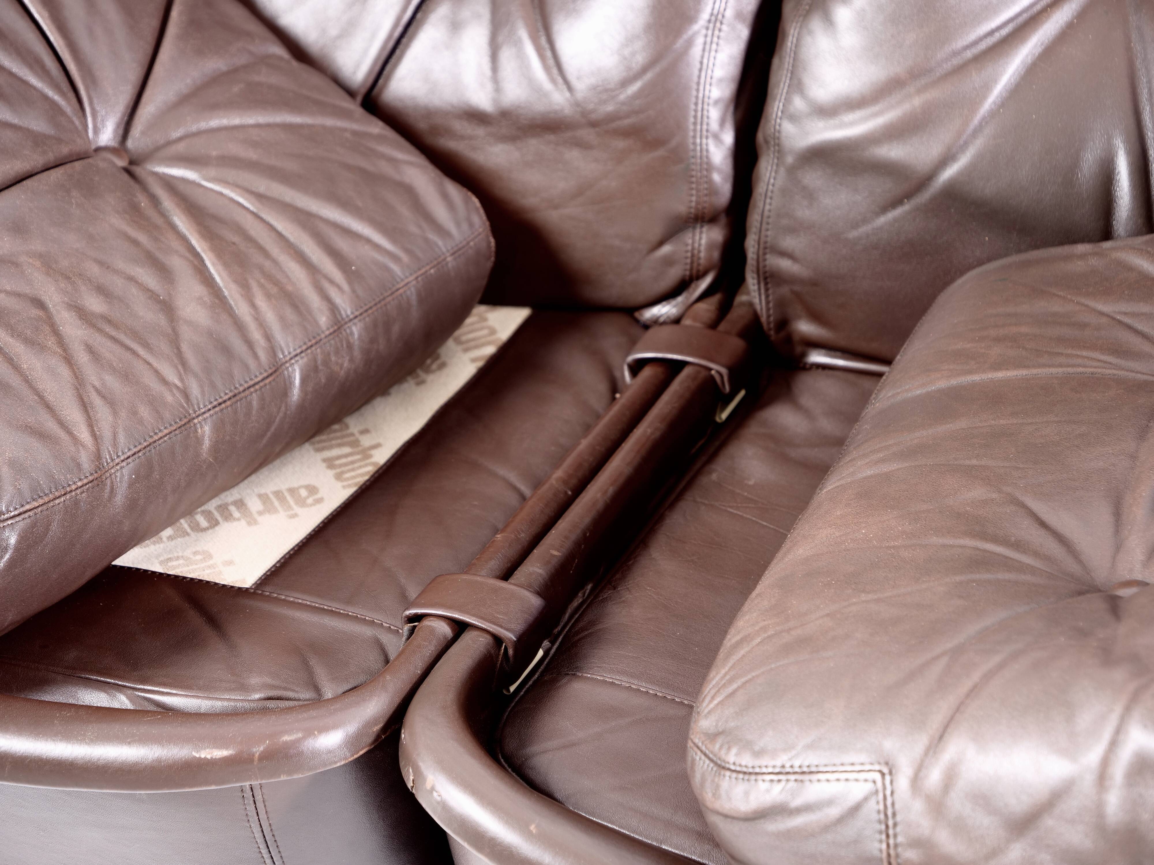 Modular leather sofa by michel cadestin for airborne