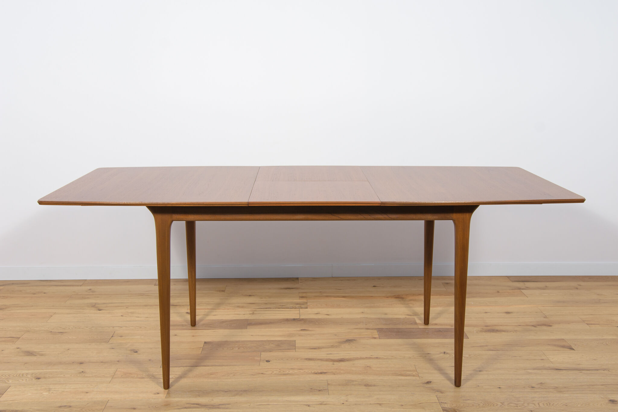 Mid-Century Teak Extendable Dining Table from McIntosh, 1960s