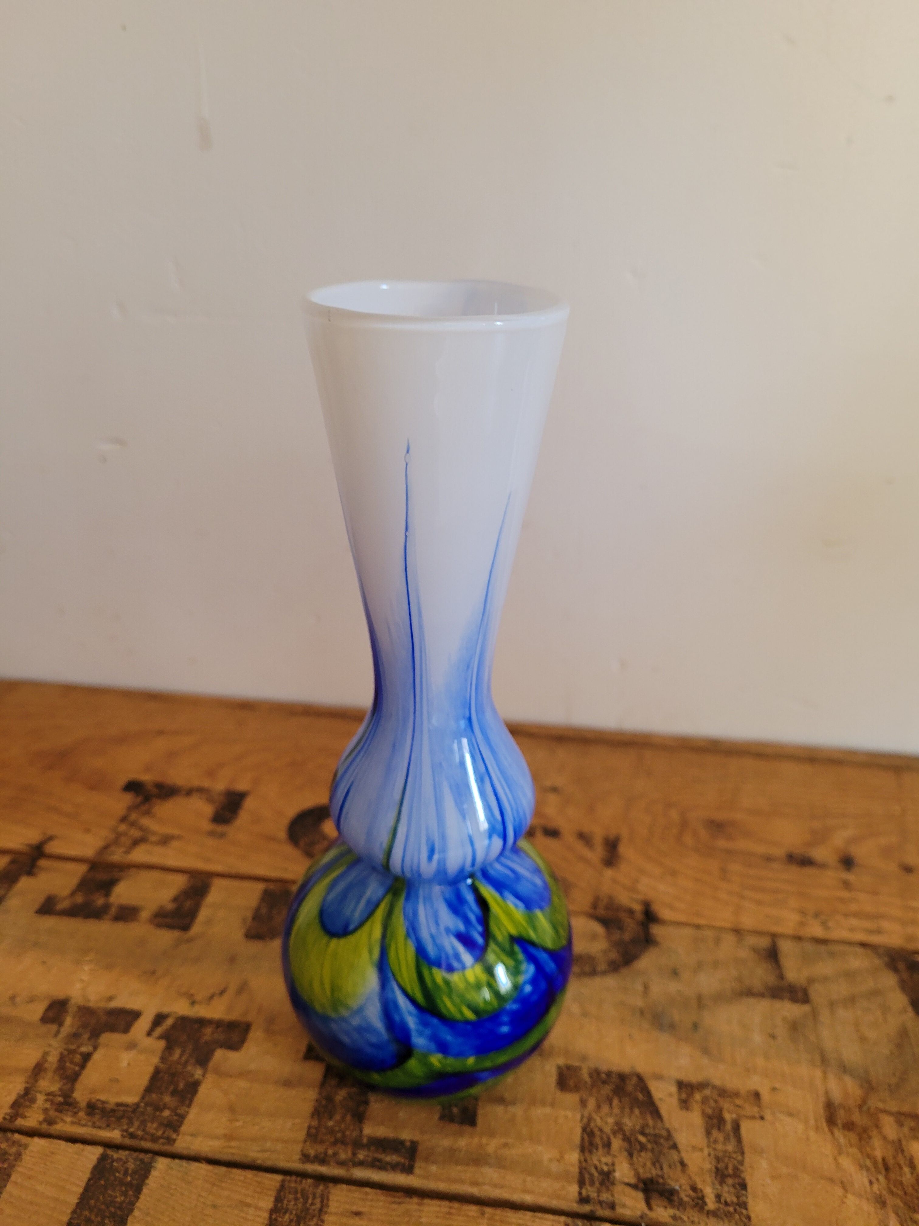 Carlo Moretti opaline vase