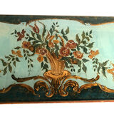 Venetian-style wooden lace-up with bouquets of flowers