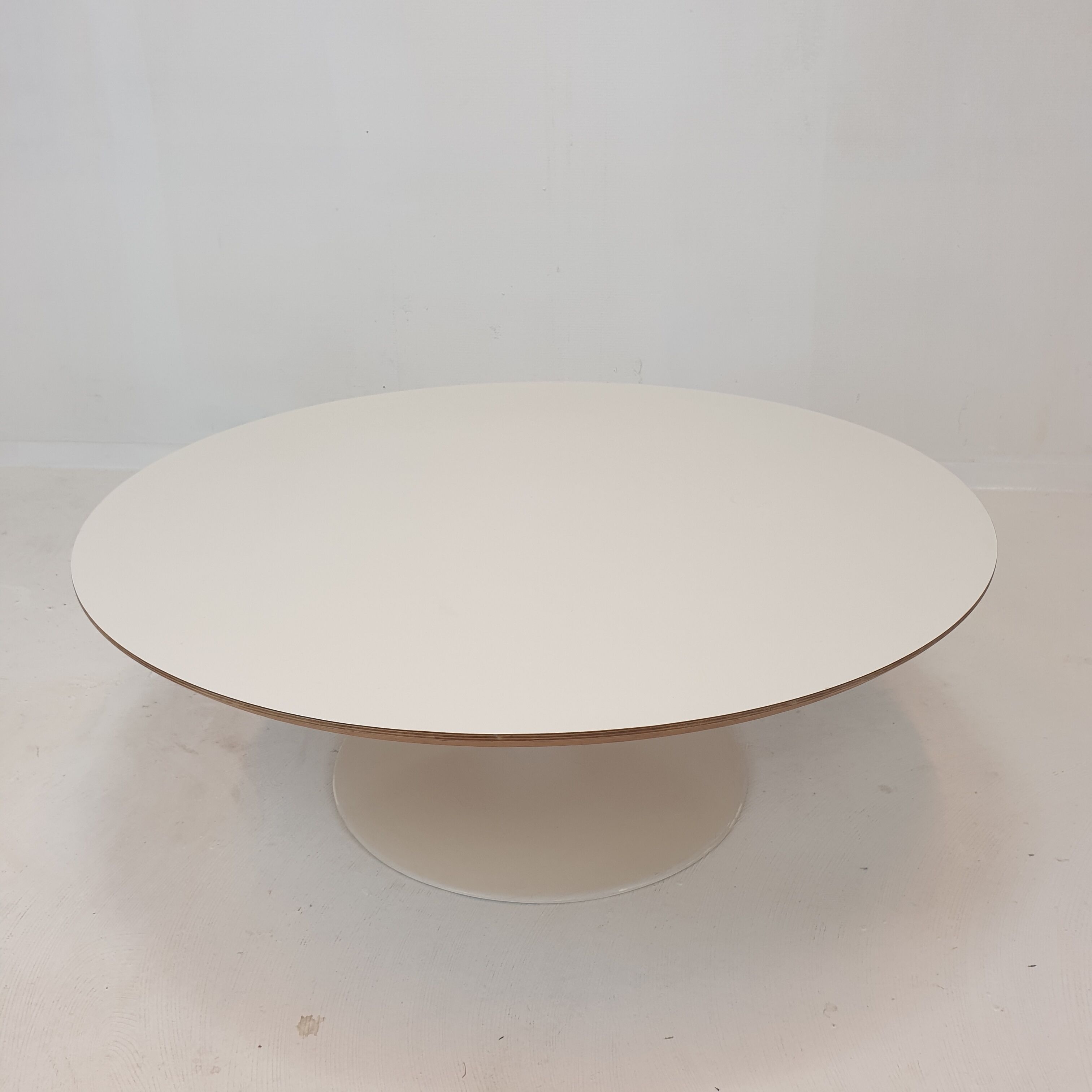 "Circle" Coffee Table by Pierre Paulin for Artifort, 1960's