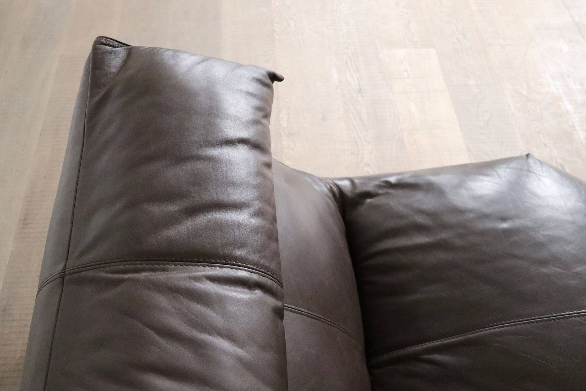 Le bambole chaise longue in brown leather By Mario Bellini for B&B Italia,