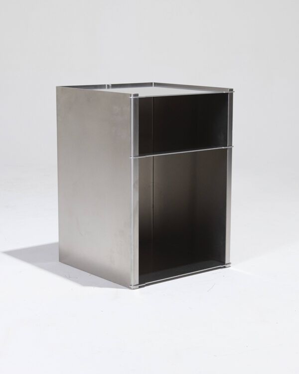 Table d'appoint / chevet alu 01