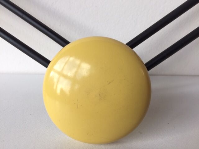 Vintage coat rack 3 heads yellow metal in the years 60-70