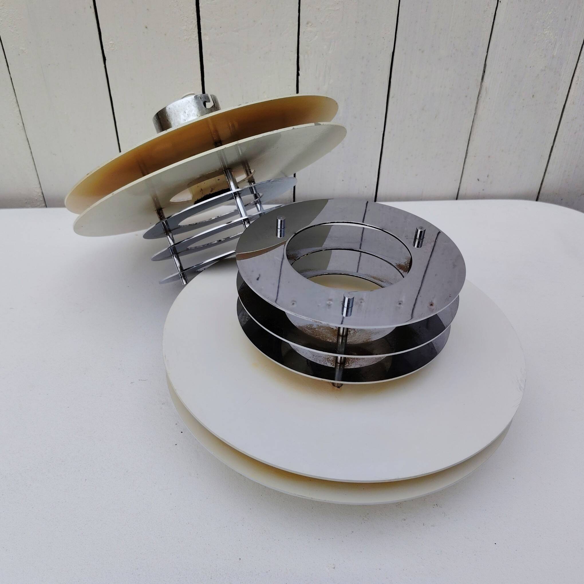 Pair of 70s Enrico Tronconi designer wall lights