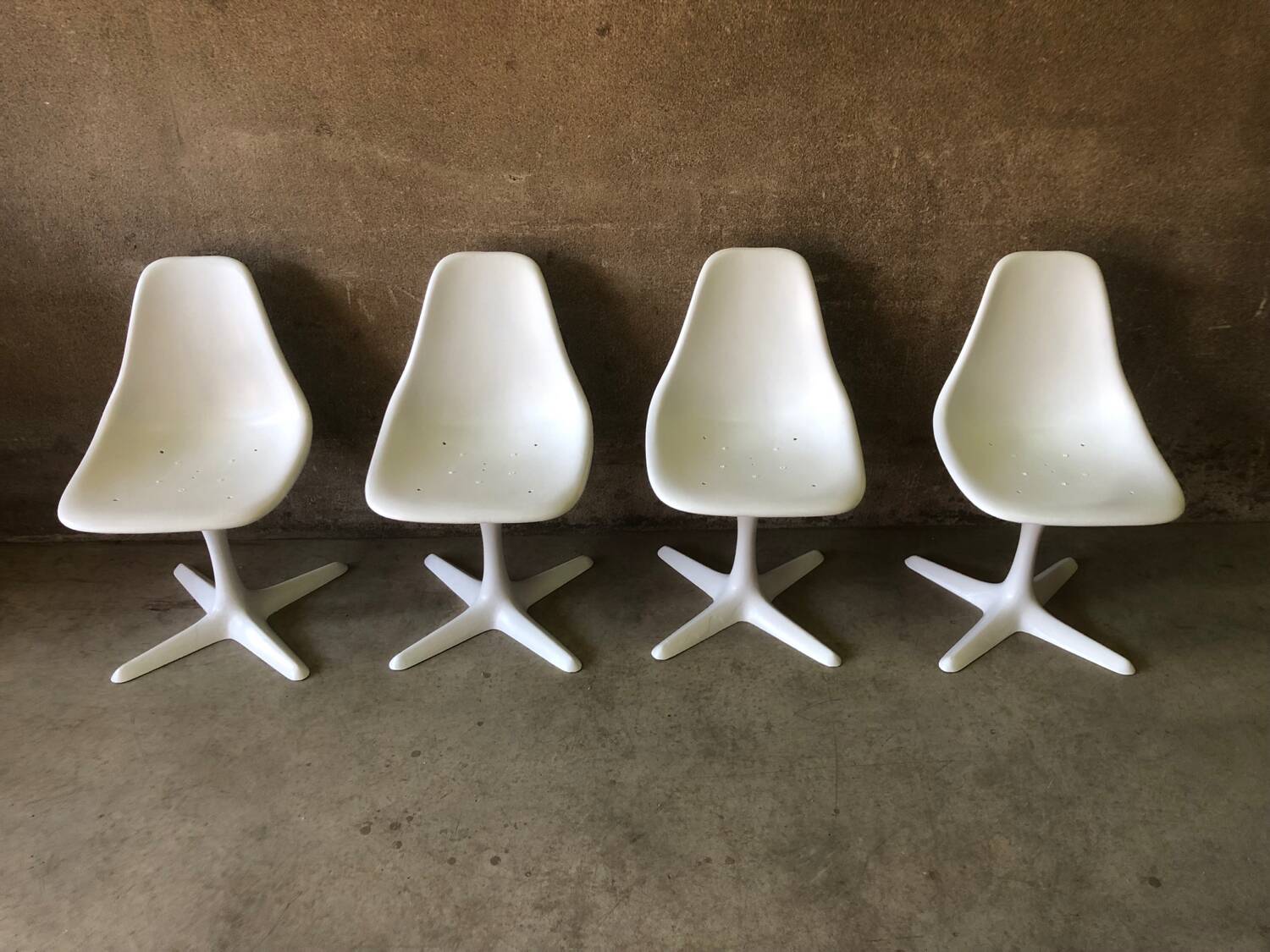 Vintage Arkana Table and Chair by Maurice Burke