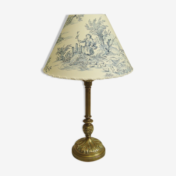 Lampe ancienne en bronze avec son abat-jour en tissu toile de Jouy bleu