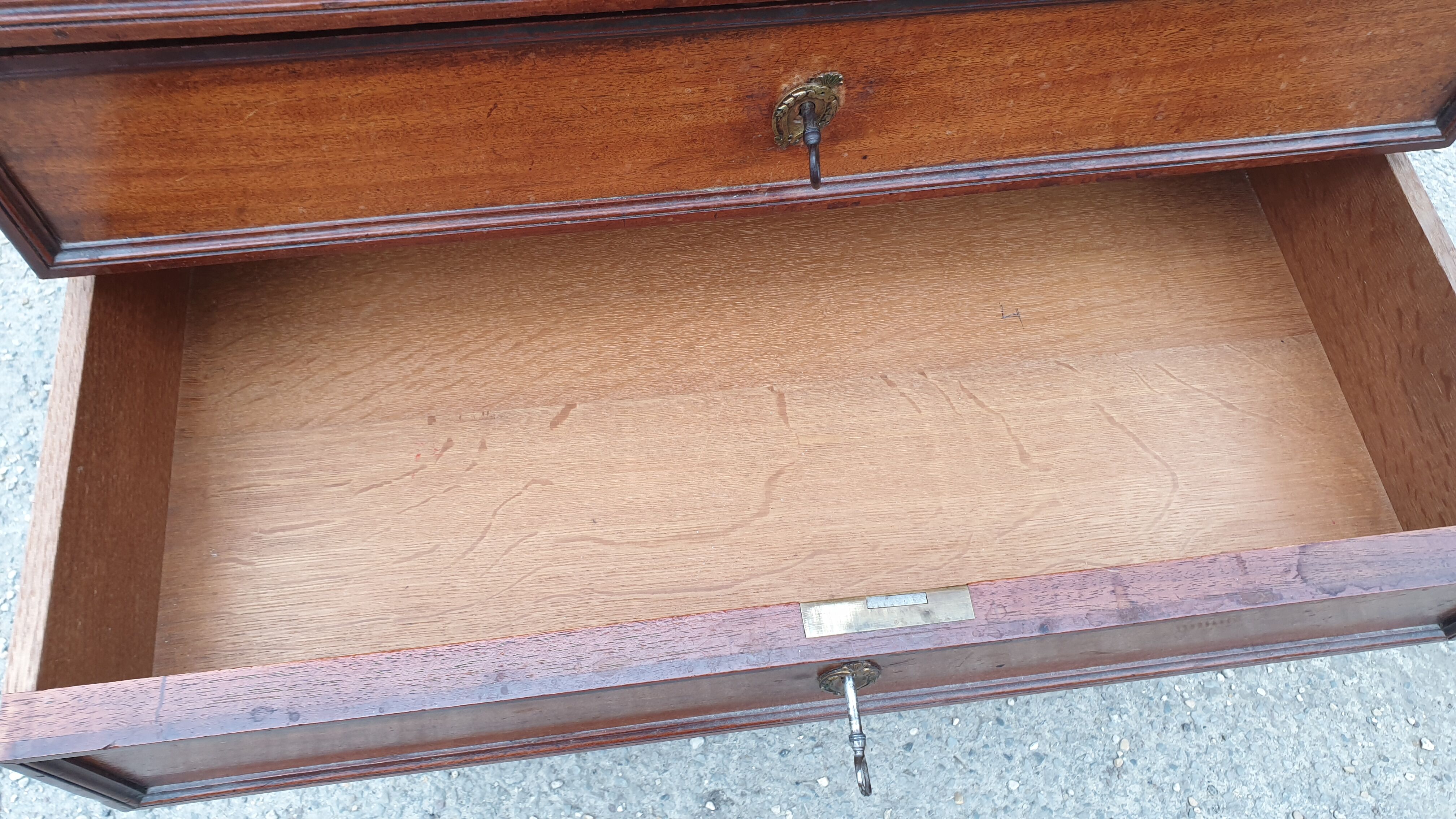 Chest of drawers louis xvi 3 drawers