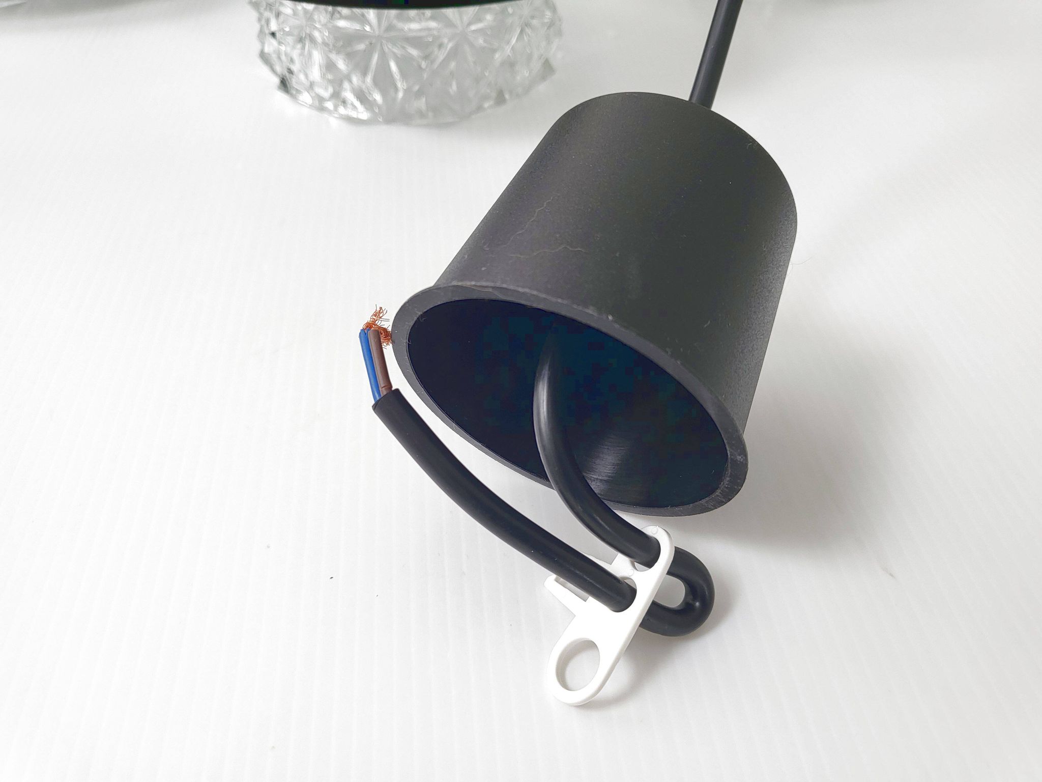 Suite de 3 suspensions vintage 1960