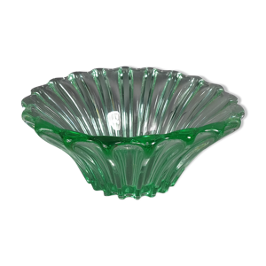 Coupe en verre pressé
