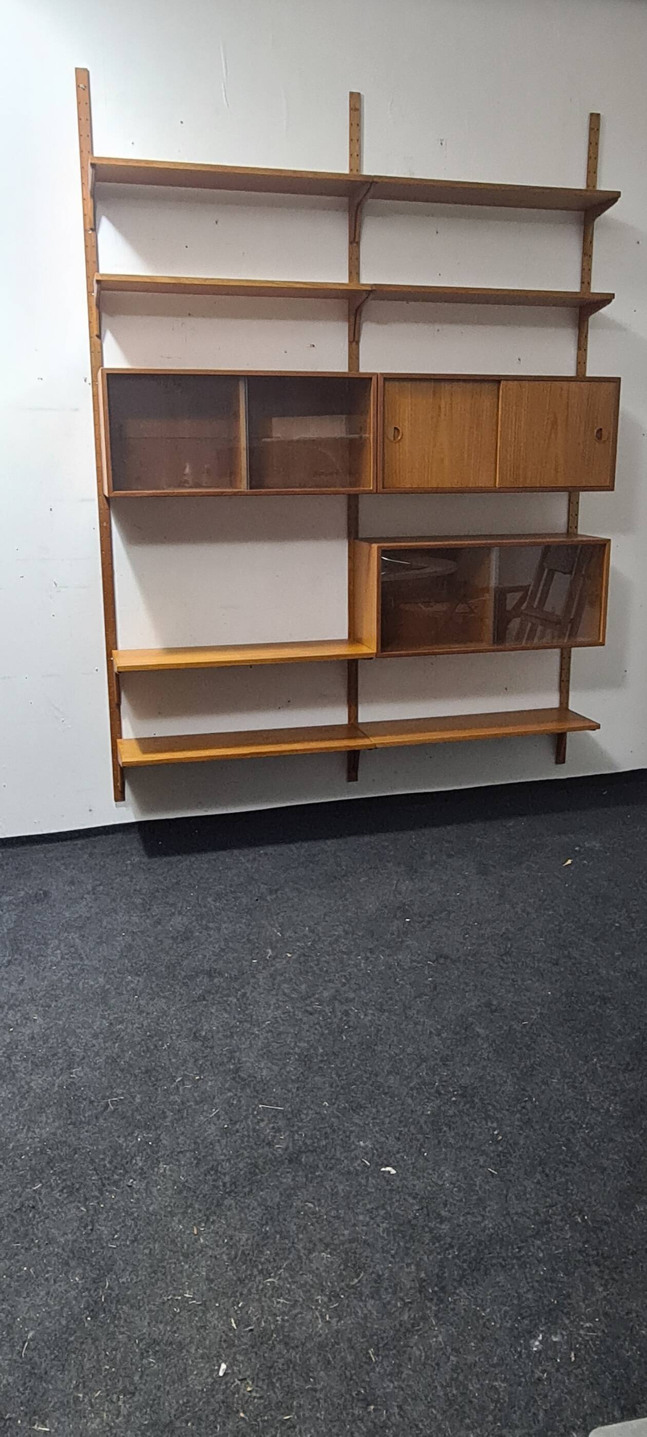 Danish wall shelf HG mobel