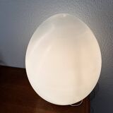 Deux lampes œuf verre opalin