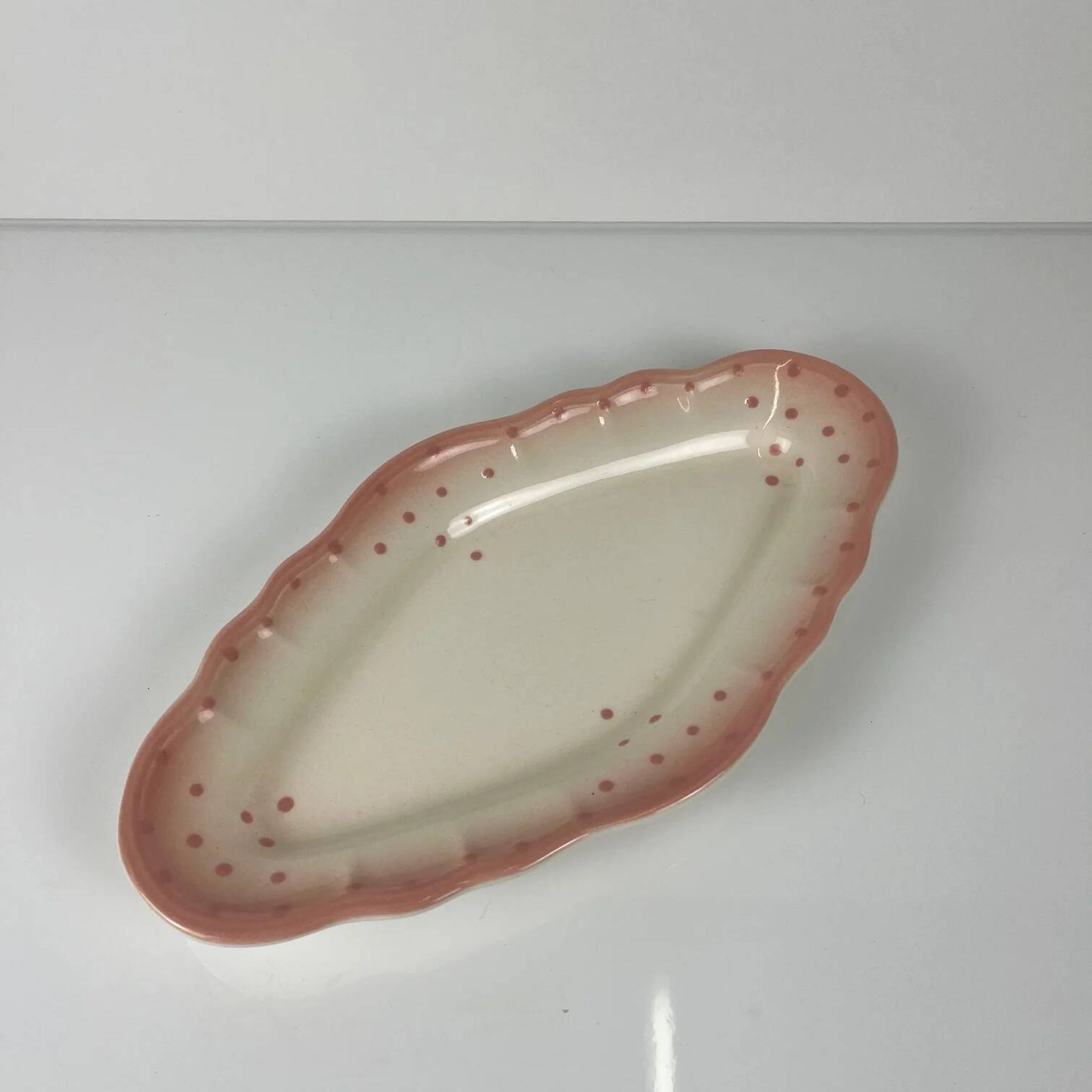 Petit plat Salins les bains rose, avant 1970